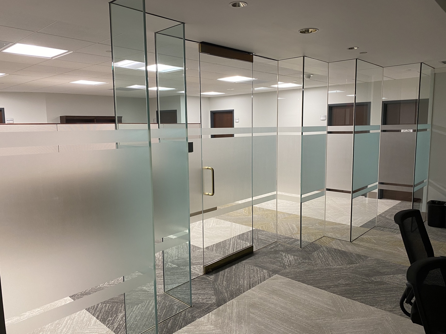 privacy film meeting room.jpg